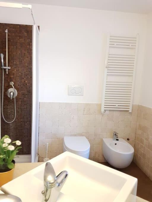 Appartamento Stylish Loft - Colosseum 4 Min Walk -3 Beds -sleeps Up To 6 People